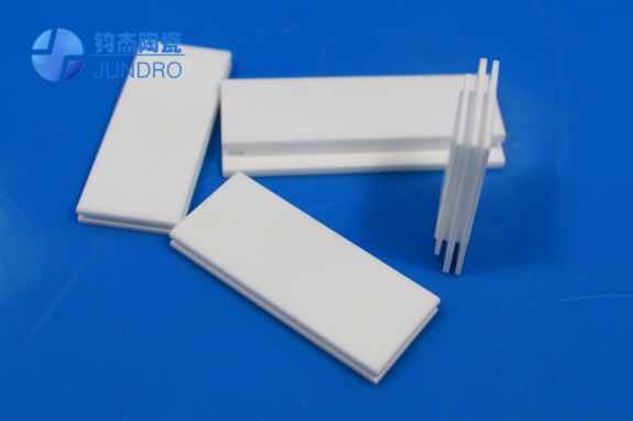 氧化鈹(BeO)陶瓷精密零部件