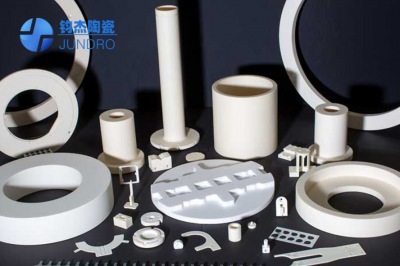 氧化鋁陶瓷如何勝過金屬？